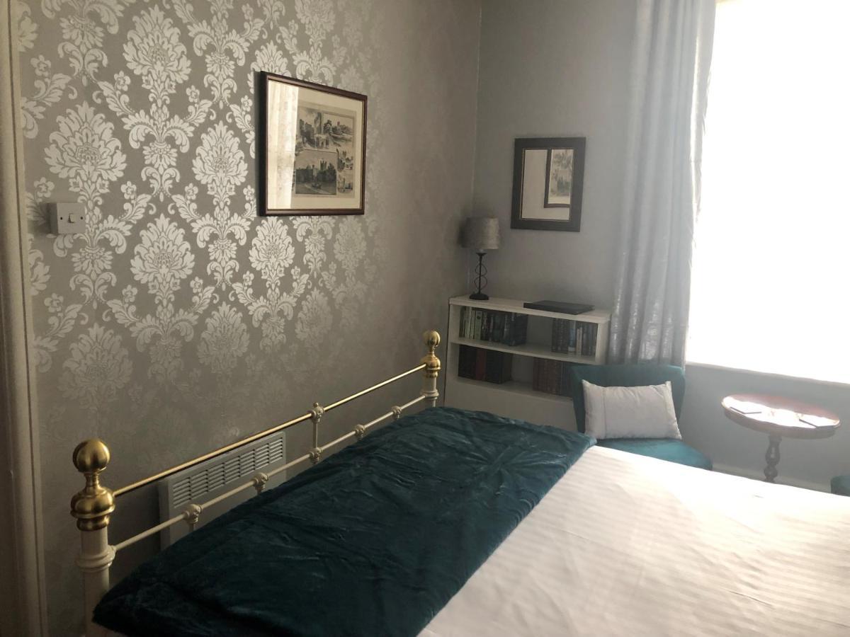 Готель Adcote House (Adults Only) Лландидно Екстер'єр фото