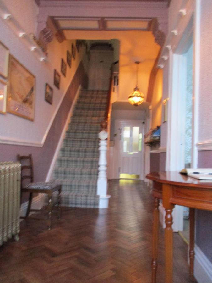 Готель Adcote House (Adults Only) Лландидно Екстер'єр фото